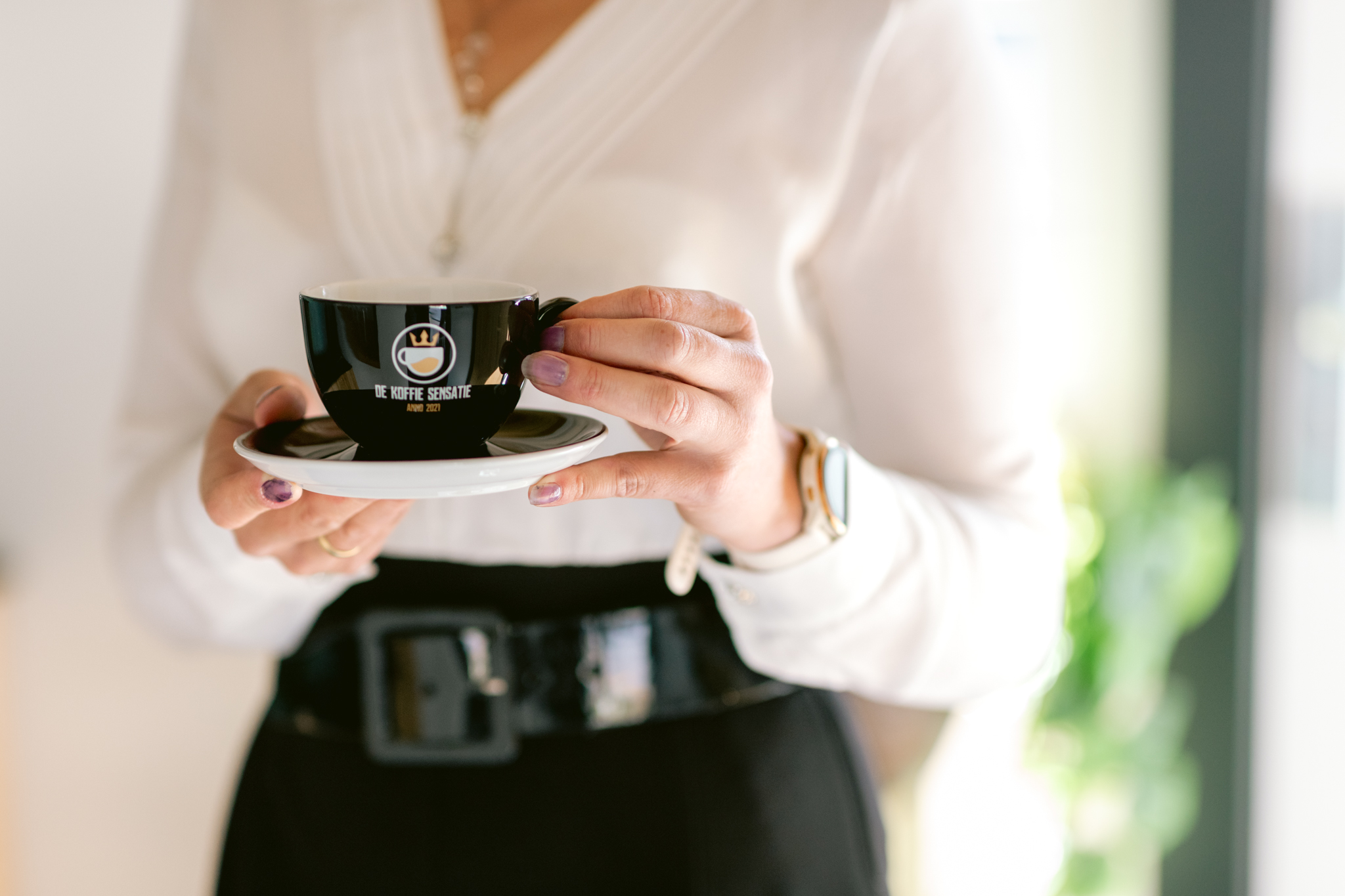 “Gezonde catering en comfortabele pauzeruimte tijdens een zakelijke bijeenkomst bij De Rogge.”